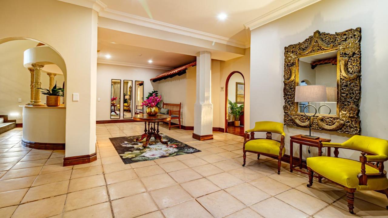 Bed and Breakfast Christies At 32 On Russell Mbombela Esterno foto