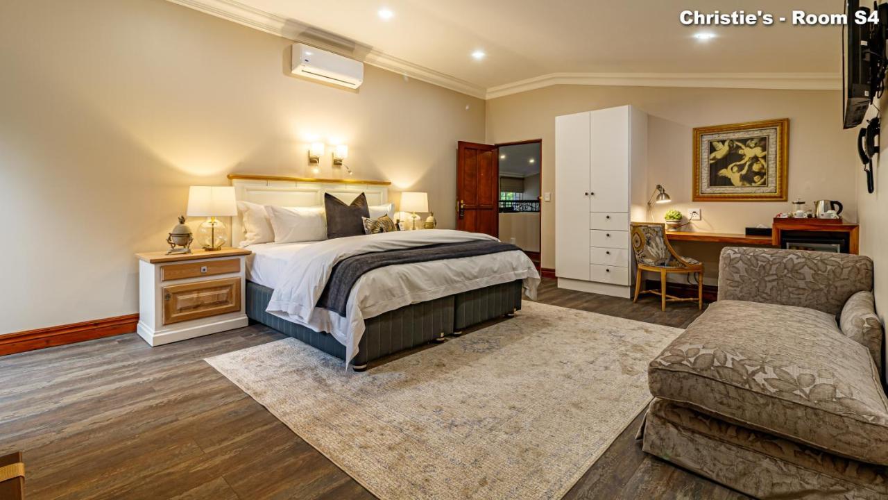 Bed and Breakfast Christies At 32 On Russell Mbombela Esterno foto