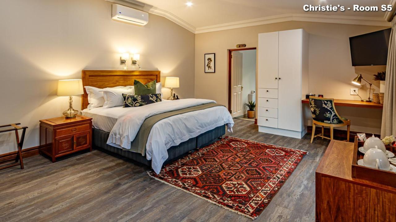 Bed and Breakfast Christies At 32 On Russell Mbombela Esterno foto