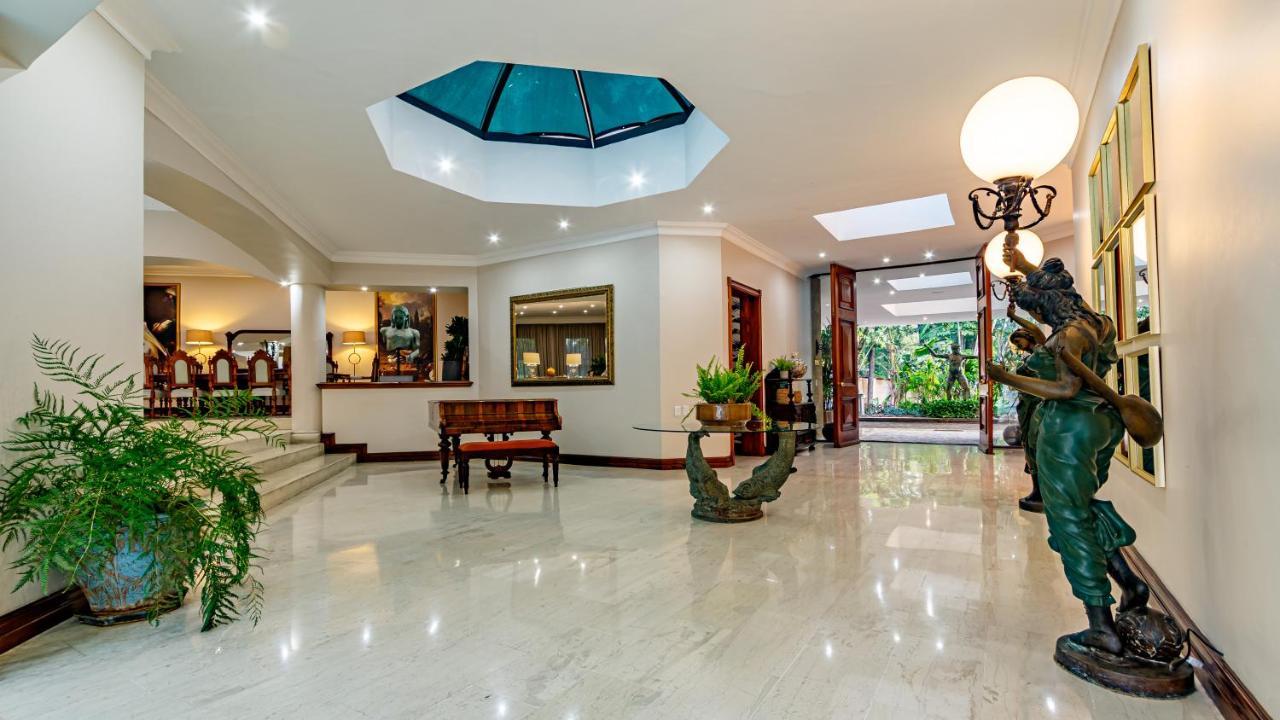 Bed and Breakfast Christies At 32 On Russell Mbombela Esterno foto