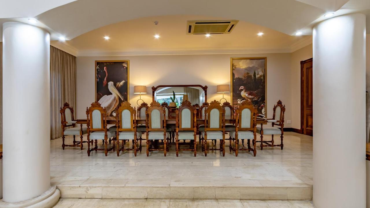 Bed and Breakfast Christies At 32 On Russell Mbombela Esterno foto