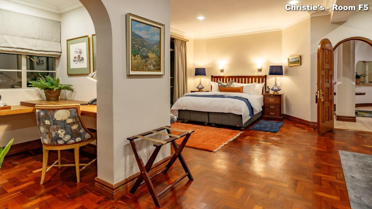 Bed and Breakfast Christies At 32 On Russell Mbombela Esterno foto